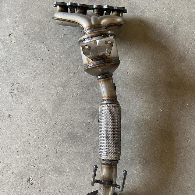 Automotive High Quality Catalytic Converter Ford Flix 1.5L