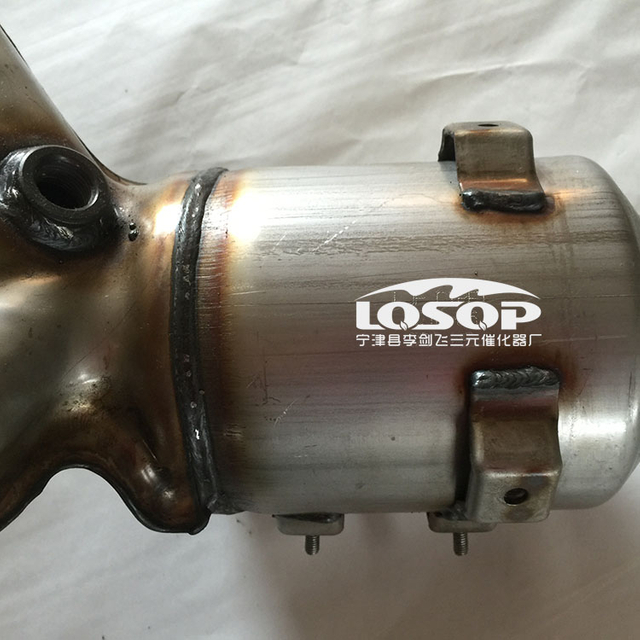 Automotive Stainless Steel Catalytic Converter for Changan Mazda3 1.6L